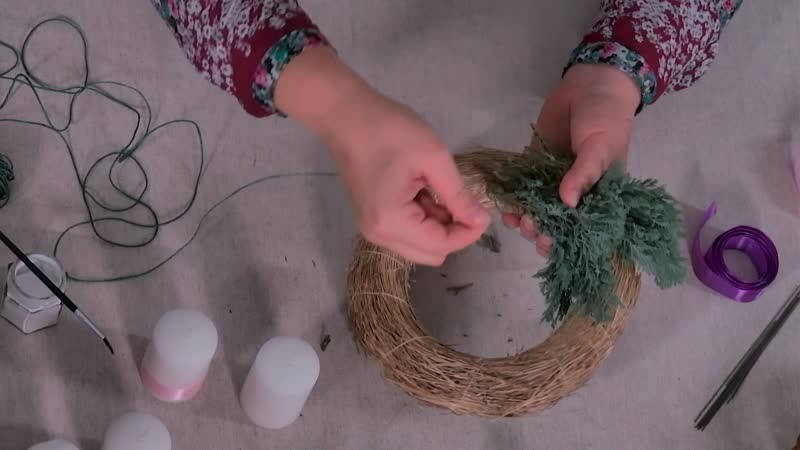 1. Adventi koszorú készítése liturgikus színekben