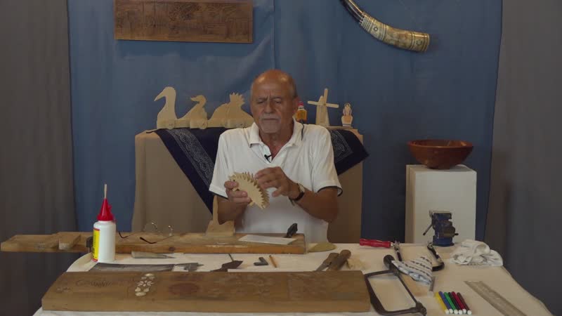 15. Fafaragás: Szalvétatartó