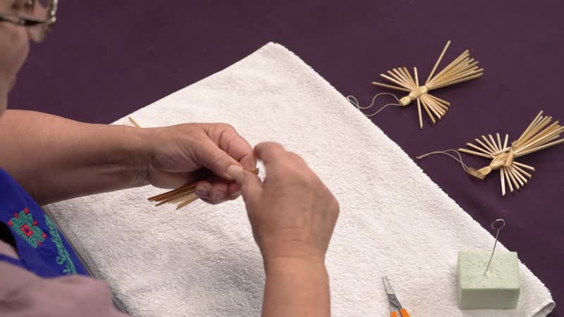 Szalmafonás - Kötözött angyalka